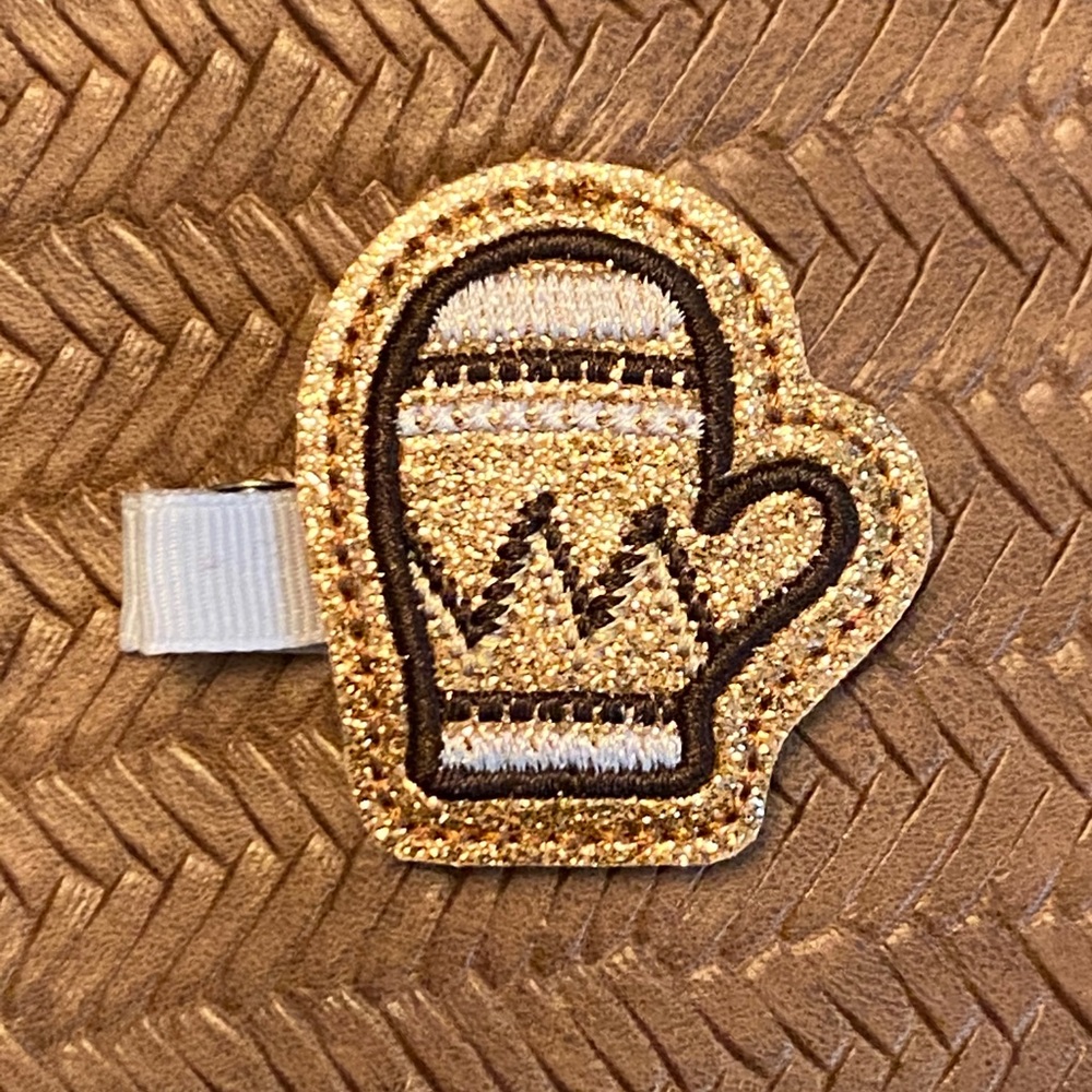 Bern mitten hair clip
